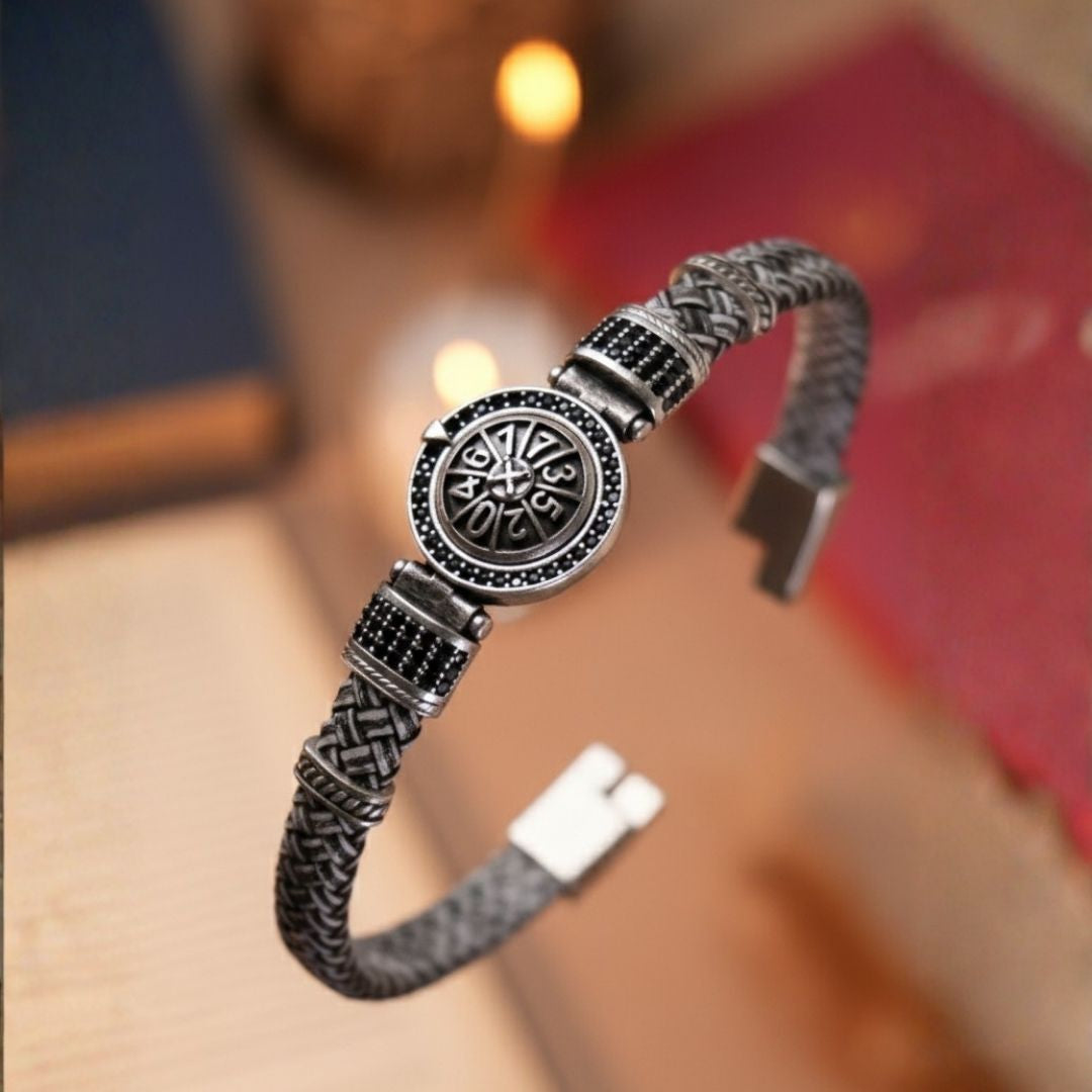 Rulet Tasarım Beyaz Hakiki Deri Bileklik - Siyah - Beyaz | Gümüş