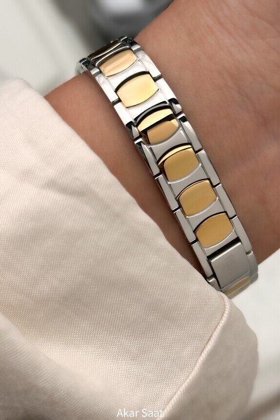 F24099L Metal Kordonlu Kadın Kol Saati