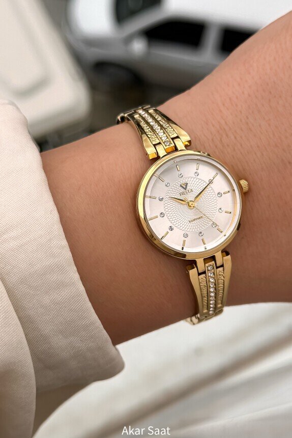 F24094L Metal Kordonlu Kadın Kol Saati