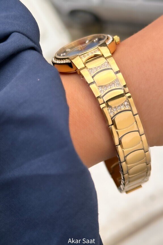 F24099L Metal Kordonlu Kadın Kol Saati