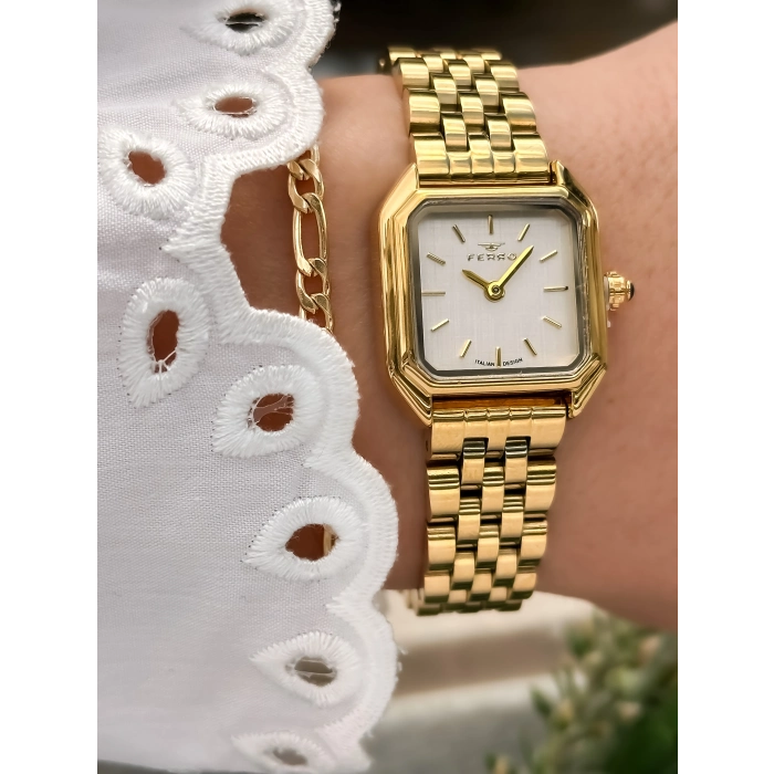 FM88210A Çelik Kordonlu Kadın Kol Saati